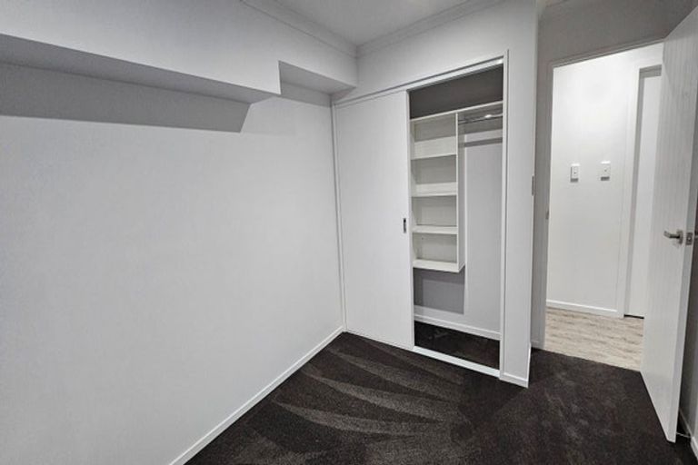 Photo of property in 12a Blease Street, New Lynn, Auckland, 0600