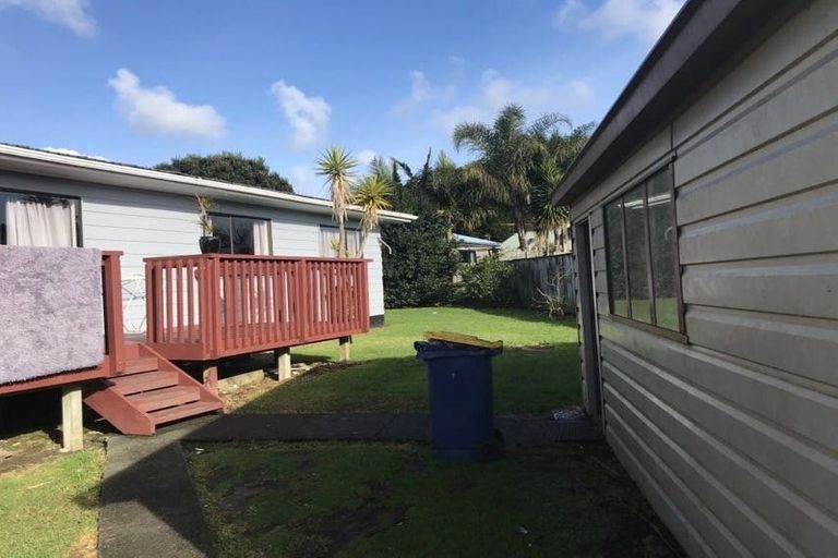 Photo of property in 7 Riserra Drive, Ranui, Auckland, 0612