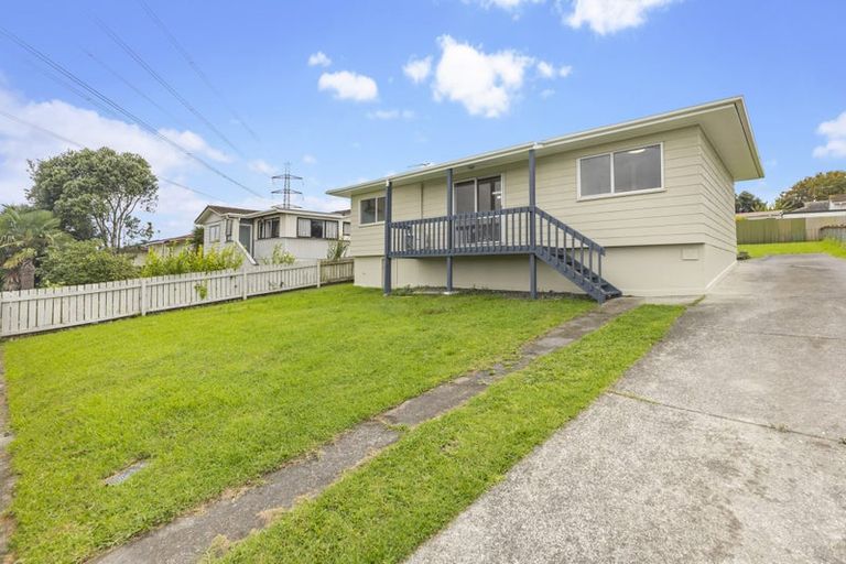 Photo of property in 3 Palermo Place, Clover Park, Auckland, 2023