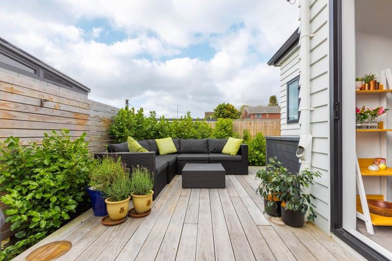 Photo of property in 21b Margaret Road, Raumati Beach, Paraparaumu, 5032