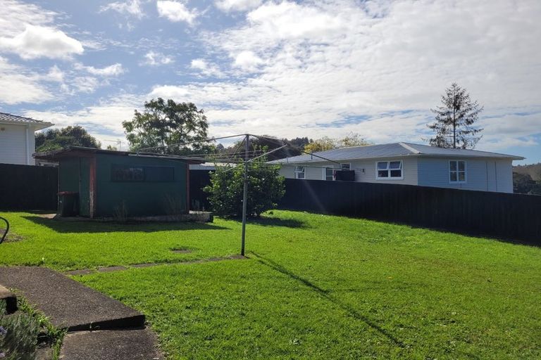 Photo of property in 79 Lauderdale Road, Birkdale, Auckland, 0626