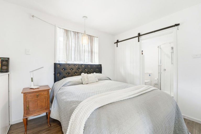 Photo of property in 42 Harper Street, Gonville, Whanganui, 4501