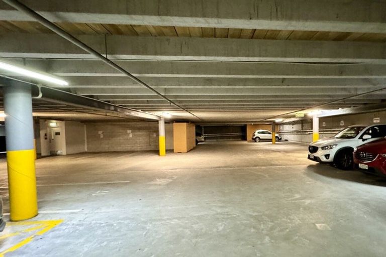 Photo of property in 2 Heather Street, Mangawhai Heads, Mangawhai, 0505