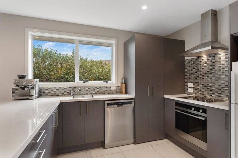 Photo of property in 5 Ingrid Street, Parklands, Christchurch, 8083