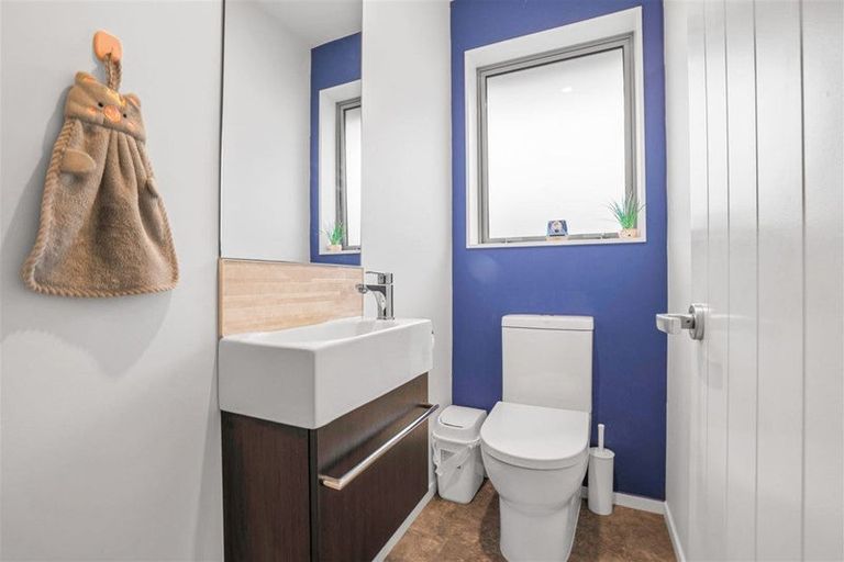 Photo of property in 3 Crest Place, Rolleston, 7615