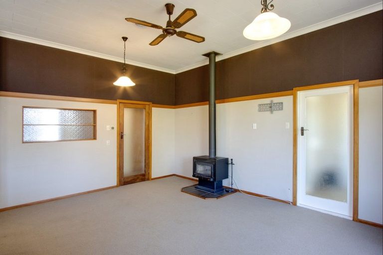 Photo of property in 300 Grays Road, Saint Leonards, Hastings, 4120