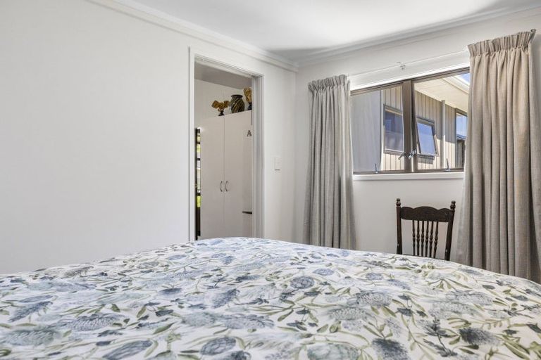 Photo of property in 1/35 Oregon Drive, Rainbow Point, Taupo, 3330