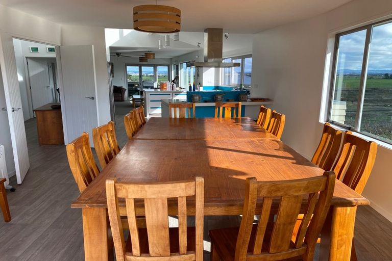 Photo of property in 170 Pukehina Parade, Pukehina, Te Puke, 3189