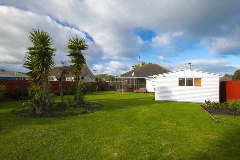 Photo of property in 33 Glasgow Crescent, Kaiti, Gisborne, 4010