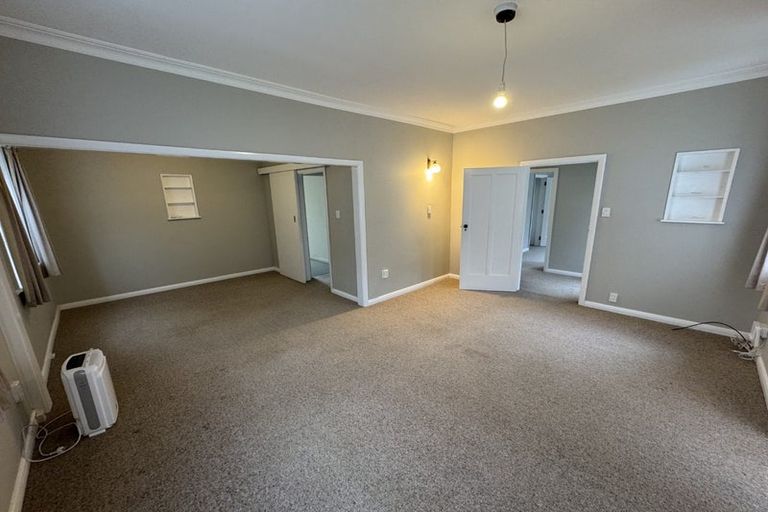 Photo of property in 40 Sunshine Avenue, Karori, Wellington, 6012