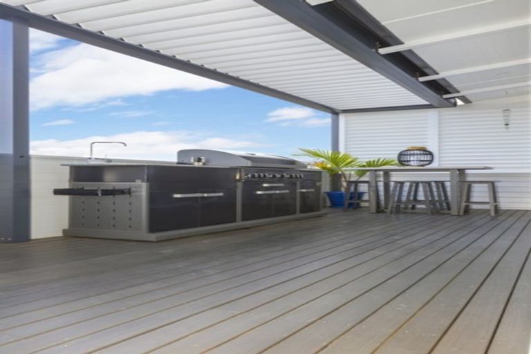 Photo of property in 7 Schooner Avenue, Snells Beach, 0920