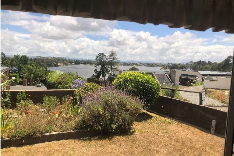 Photo of property in 122 Pembroke Street, Hamilton Lake, Hamilton, 3204