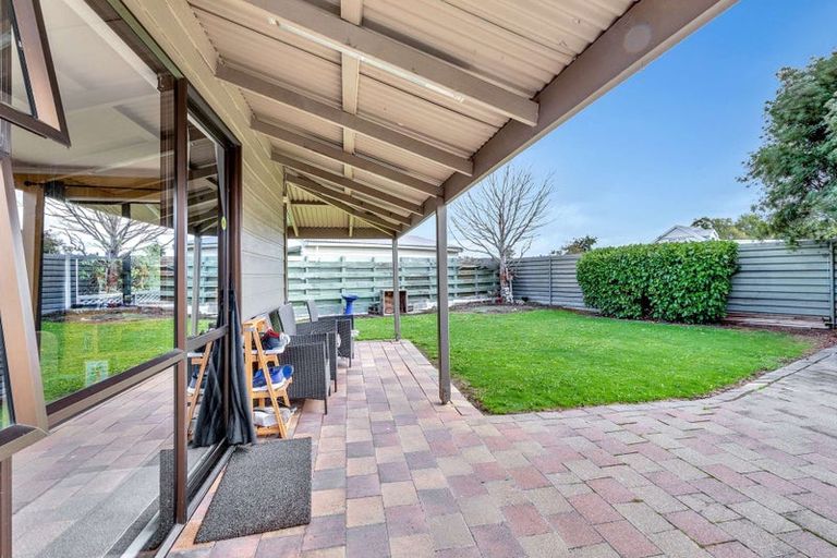 Photo of property in 34 John F Kennedy Drive, Milson, Palmerston North, 4414