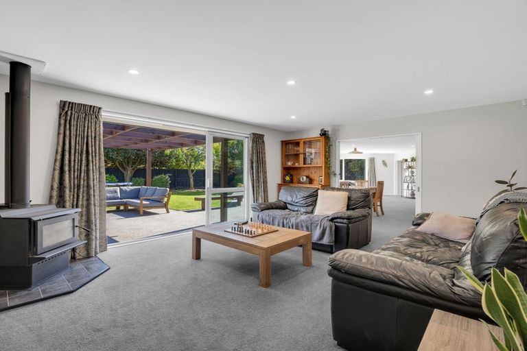 Photo of property in 21 Christie Place, Rolleston, 7614