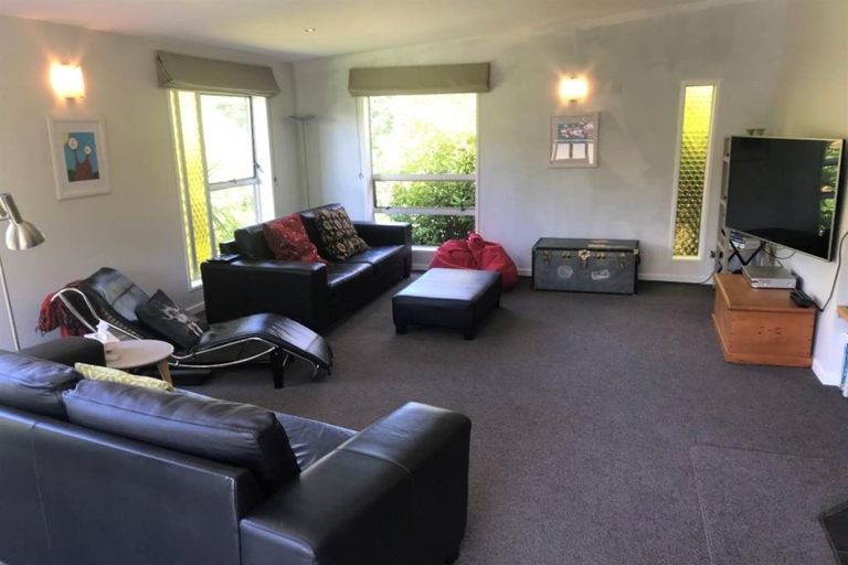 Photo of property in 70 Greenwood Road, Havelock North, 4130