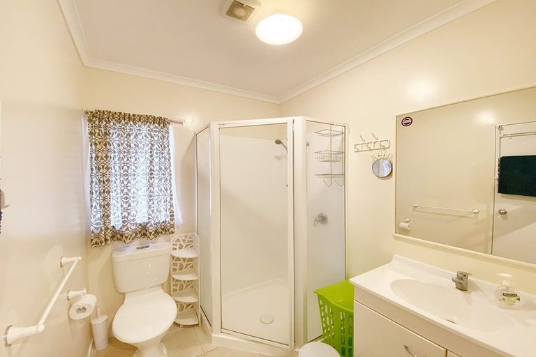 Photo of property in 5 Srah Place, East Tamaki, Auckland, 2013