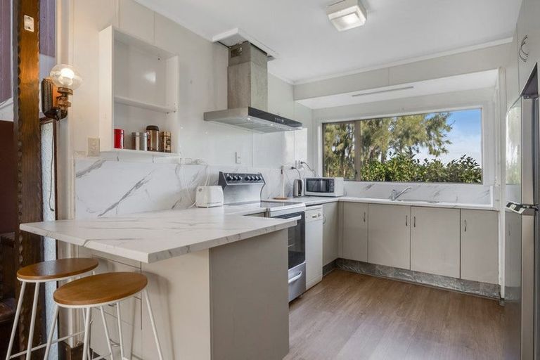 Photo of property in 81a Pukekohe East Road, Pukekohe, 2677