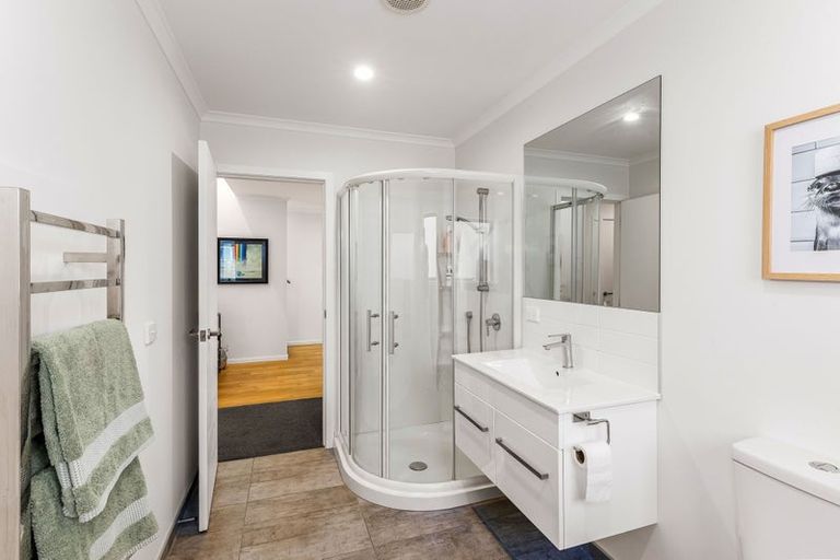 Photo of property in 75 Banks Boulevard, Whitby, Porirua, 5024