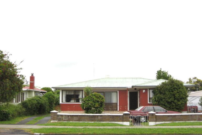Photo of property in 395 Great South Road, Opaheke, Papakura, 2113