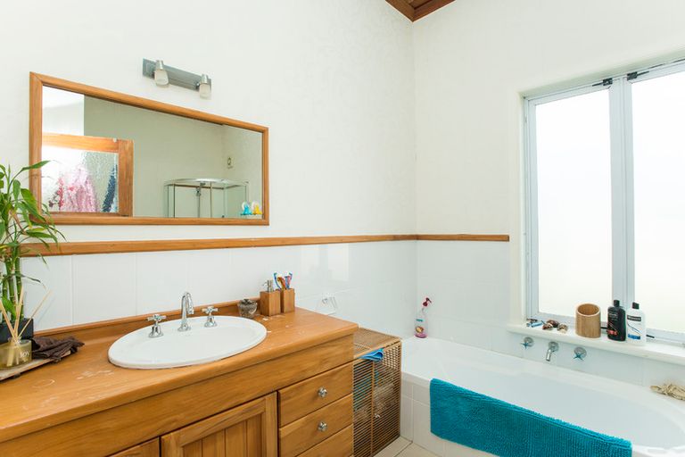 Photo of property in 42 Roebuck Road, Te Hapara, Gisborne, 4010