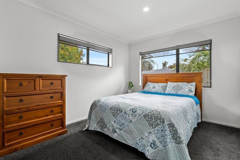 Photo of property in 31 Montilla Place, Manurewa, Auckland, 2102