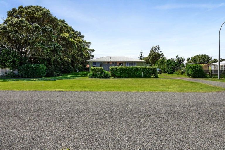 Photo of property in 35 Dorset Street, Opunake, 4616