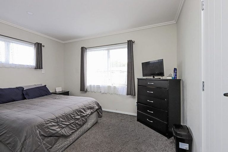 Photo of property in 8b Arklow Place, Flaxmere, Hastings, 4120