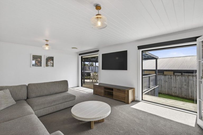 Photo of property in 105 Parklands Avenue, Bell Block, New Plymouth, 4312