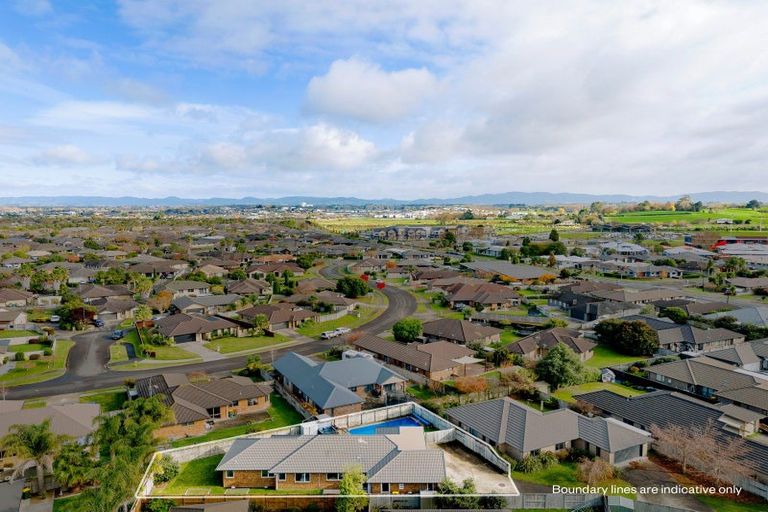 Photo of property in 5 Allgood Place, Rototuna North, Hamilton, 3210