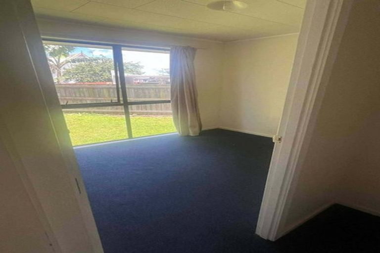 Photo of property in 22 Crawshaw Drive, Nawton, Hamilton, 3200
