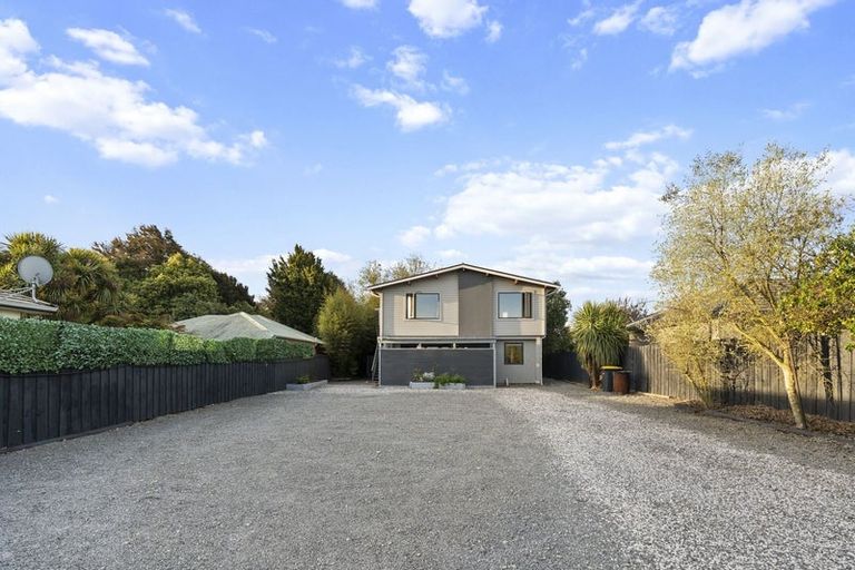 Photo of property in 12 Woodend Road, Woodend, 7610