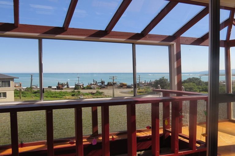 Photo of property in 8 Tilson Avenue, Cape Palliser, Pirinoa, 5772