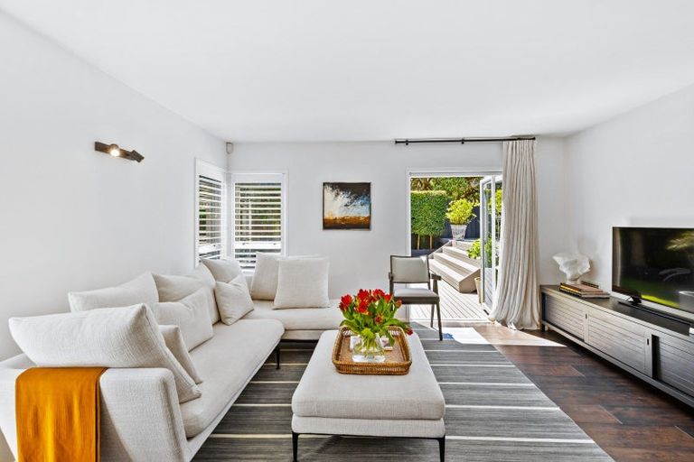 Photo of property in 65a Moa Road, Point Chevalier, Auckland, 1022