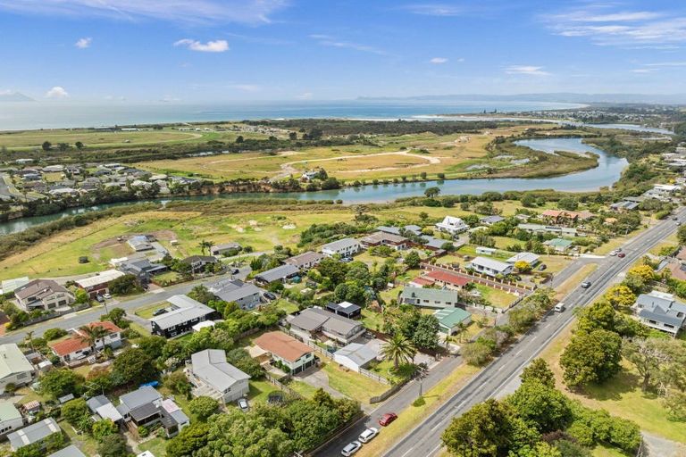 Photo of property in 192 Marsden Point Road, Ruakaka, 0116