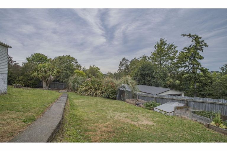 Photo of property in 38 Saint George Street, Watlington, Timaru, 7910