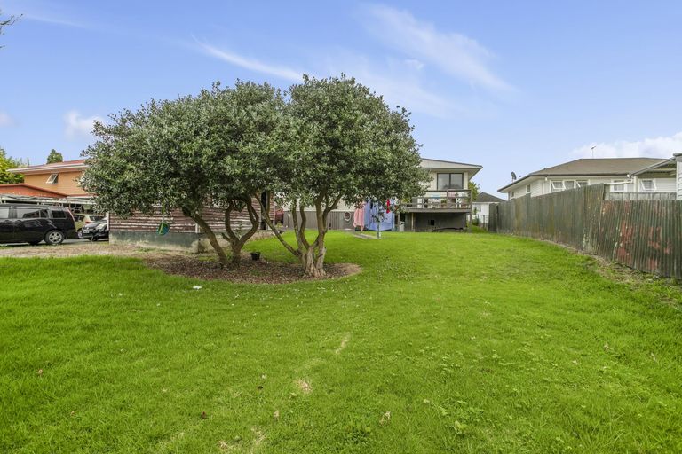 Photo of property in 6 Tindall Crescent, Otara, Auckland, 2023