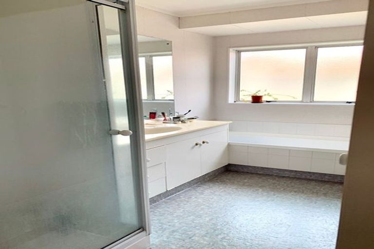 Photo of property in 1/26 Edendale Road, Somerville, Auckland, 2014