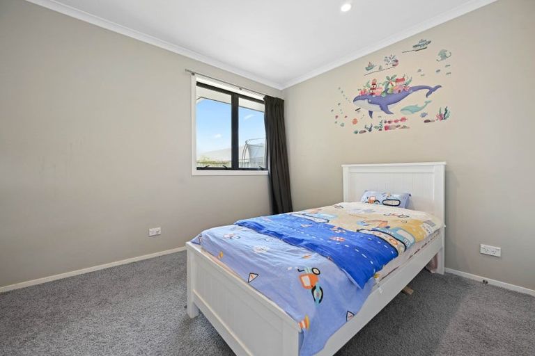 Photo of property in 28 Chesham Street, Rototuna North, Hamilton, 3210