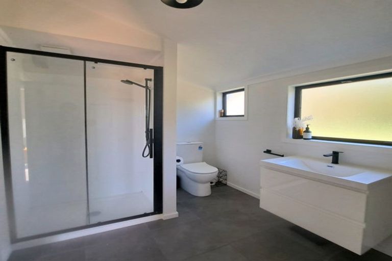 Photo of property in 51 Allan Street, Waiwera South, Clinton, 9584