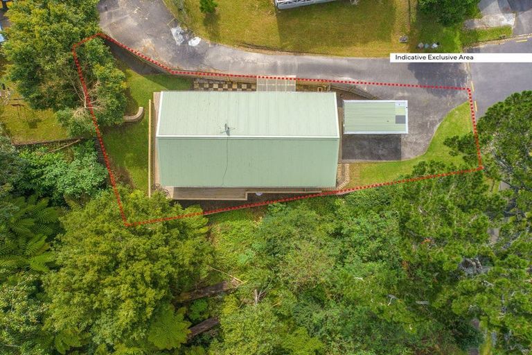 Photo of property in 1/25 Edgware Road, West Harbour, Auckland, 0618