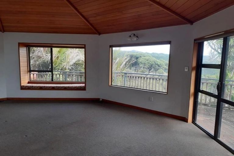 Photo of property in 49 Tasman View Road, Te Henga / Bethells Beach, Henderson, 0781