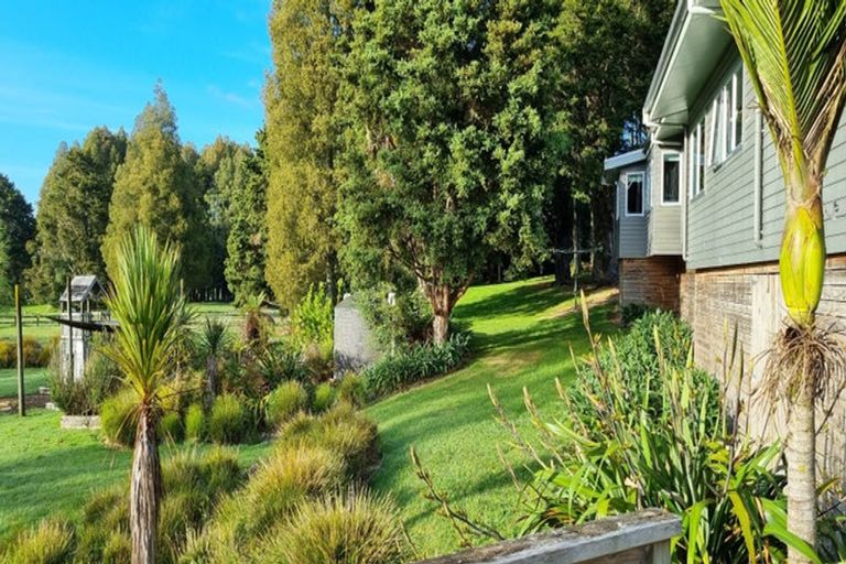 Photo of property in 254 Ngunguru Road, Glenbervie, Whangarei, 0173