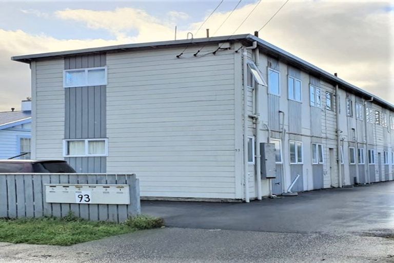 Photo of property in 4/93 Randwick Crescent, Moera, Lower Hutt, 5010