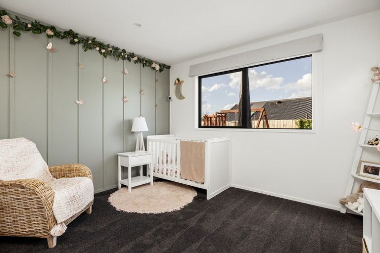 Photo of property in 1 Kiritiana Close, Pyes Pa, Tauranga, 3112