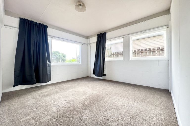 Photo of property in 488 Weymouth Road, Weymouth, Auckland, 2103