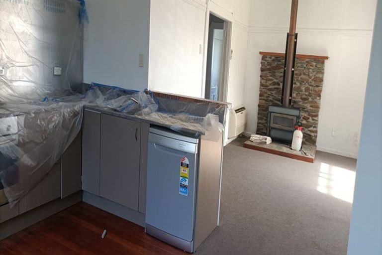 Photo of property in 2 Exmouth Street, Waverley, Invercargill, 9810