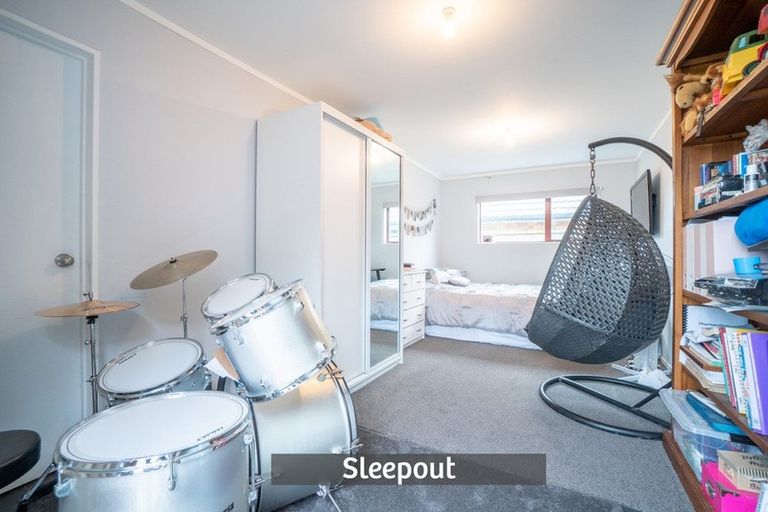 Photo of property in 3 Ayr Place, Hokowhitu, Palmerston North, 4410