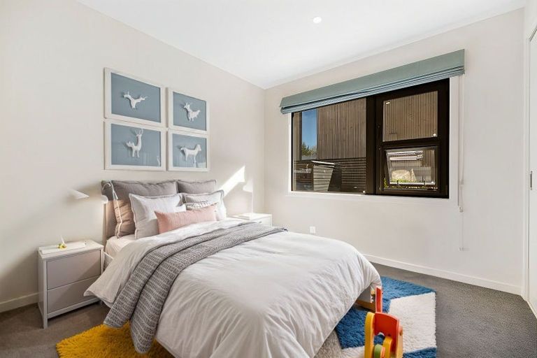 Photo of property in 26 Soudley Court, Jacks Point, Queenstown, 9371