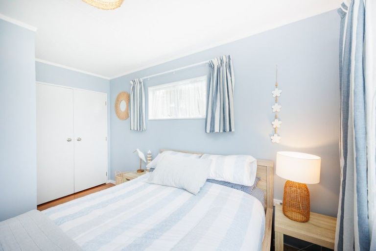 Photo of property in 7 Chaffey Street, Foxton Beach, Foxton, 4815