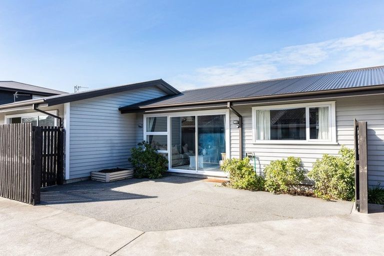Photo of property in 4/15 Tweed Street, Richmond, Christchurch, 8013